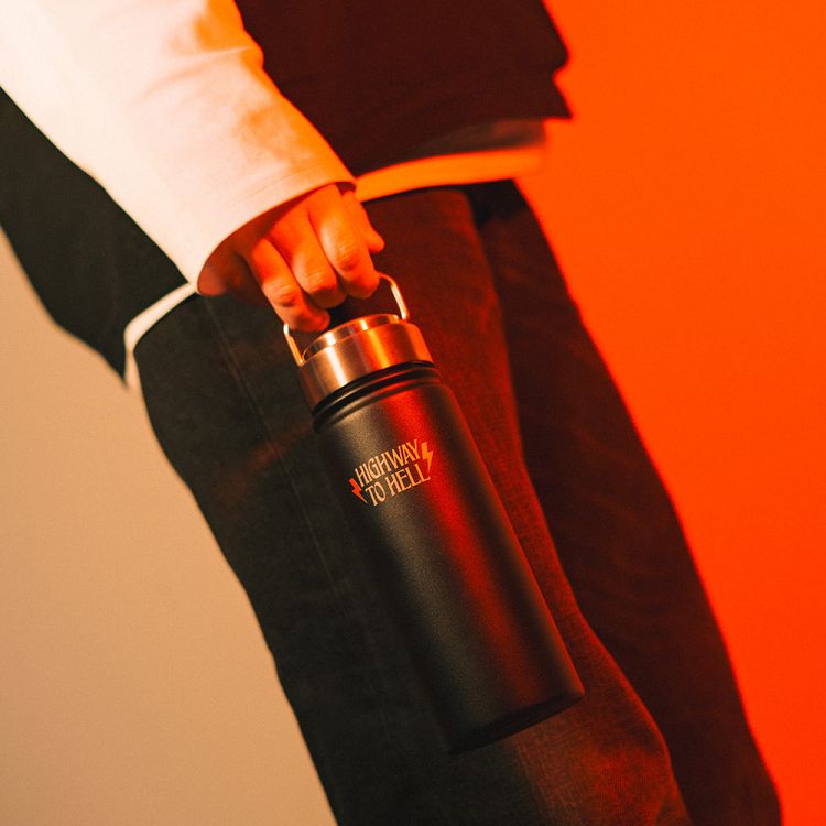 Metallic Bottle Hot&Cold 550ml AC/DC