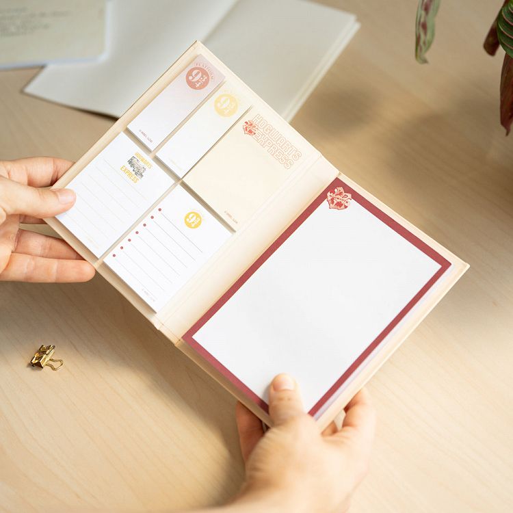 Notepad Α6 with 5 Types of Sticky Notes HARRY POTTER Platform 9 3/4