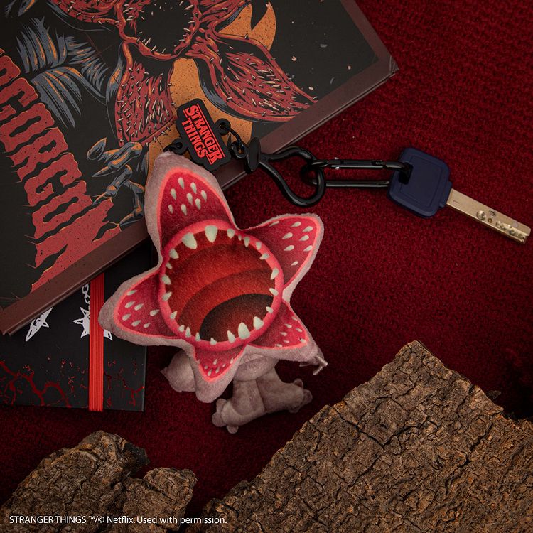 Λούτρινο Μπρελόκ STRANGER THINGS Demogorgon