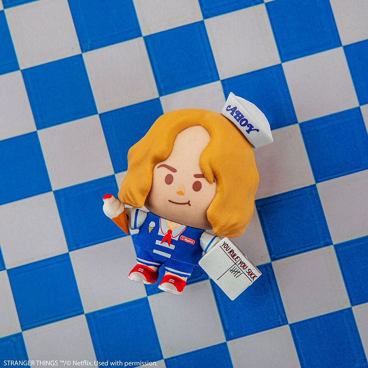 Gomee Figure STRANGER THINGS Robin Scoops Ahoy