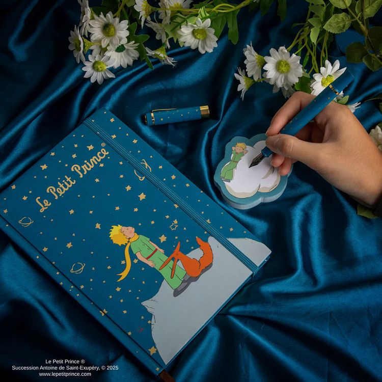 Premium Hardcover Notebook A5 with Pen & Memo Pad THE LITTLE PRINCE