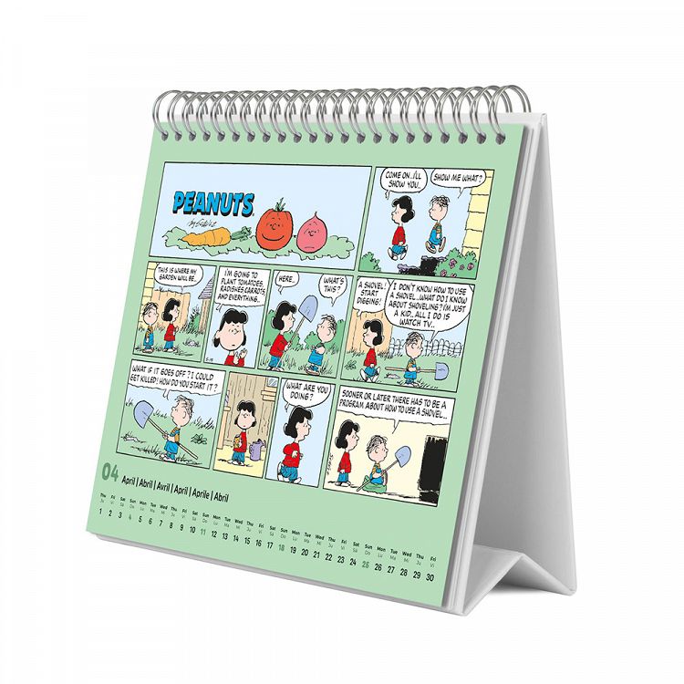 Deluxe Desk Calendar 2027 SNOOPY