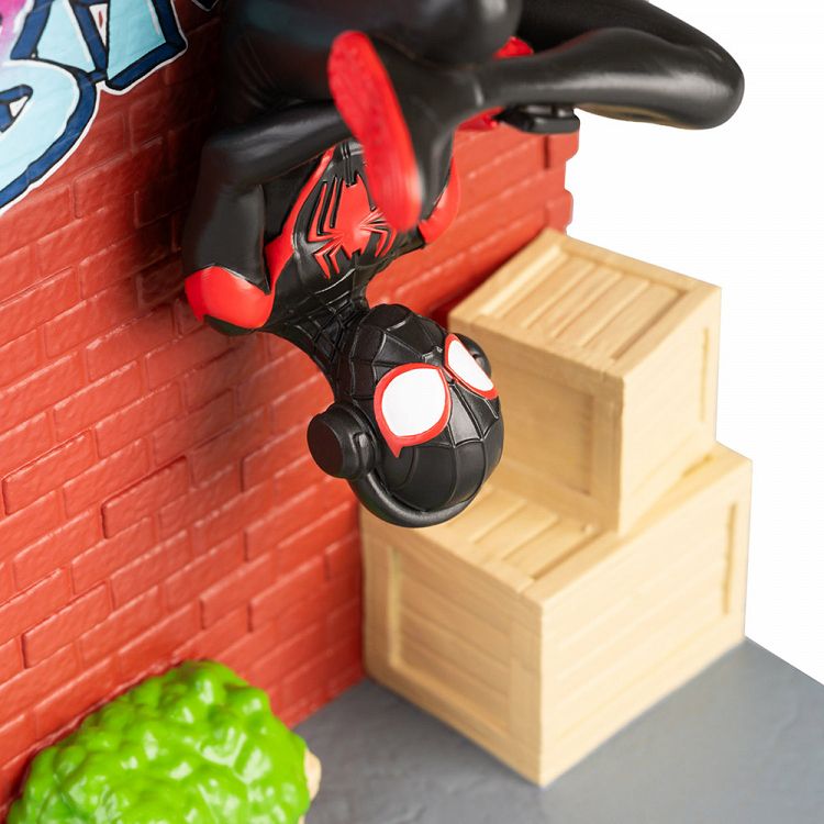 Set of 2 Resin Bookends MARVEL SPIDERMAN