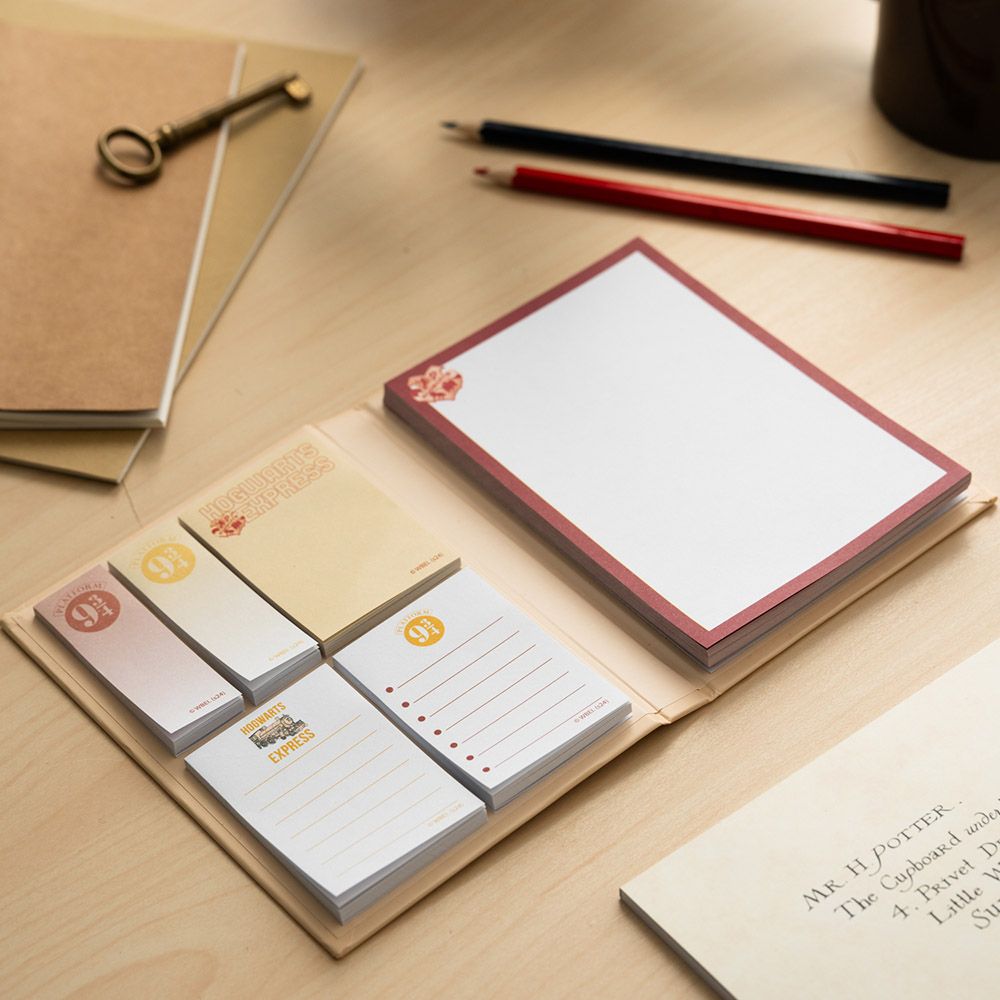 Notepad Α6 with 5 Types of Sticky Notes HARRY POTTER Platform 9 3/4