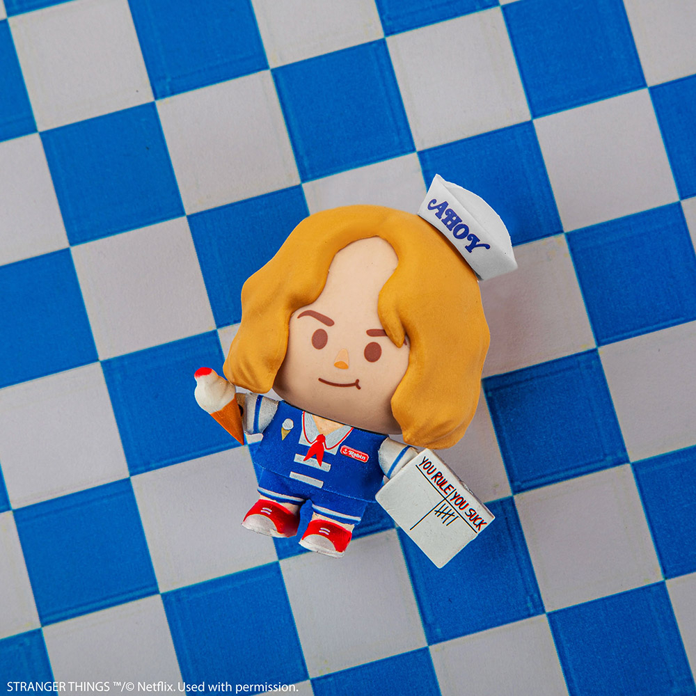 Gomee Figure STRANGER THINGS Robin Scoops Ahoy