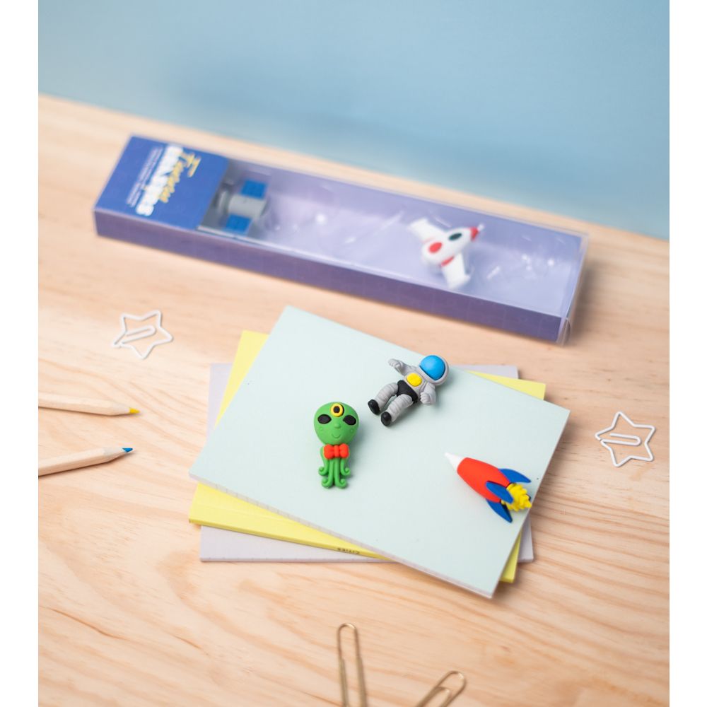 Set 5 ERASERS Space
