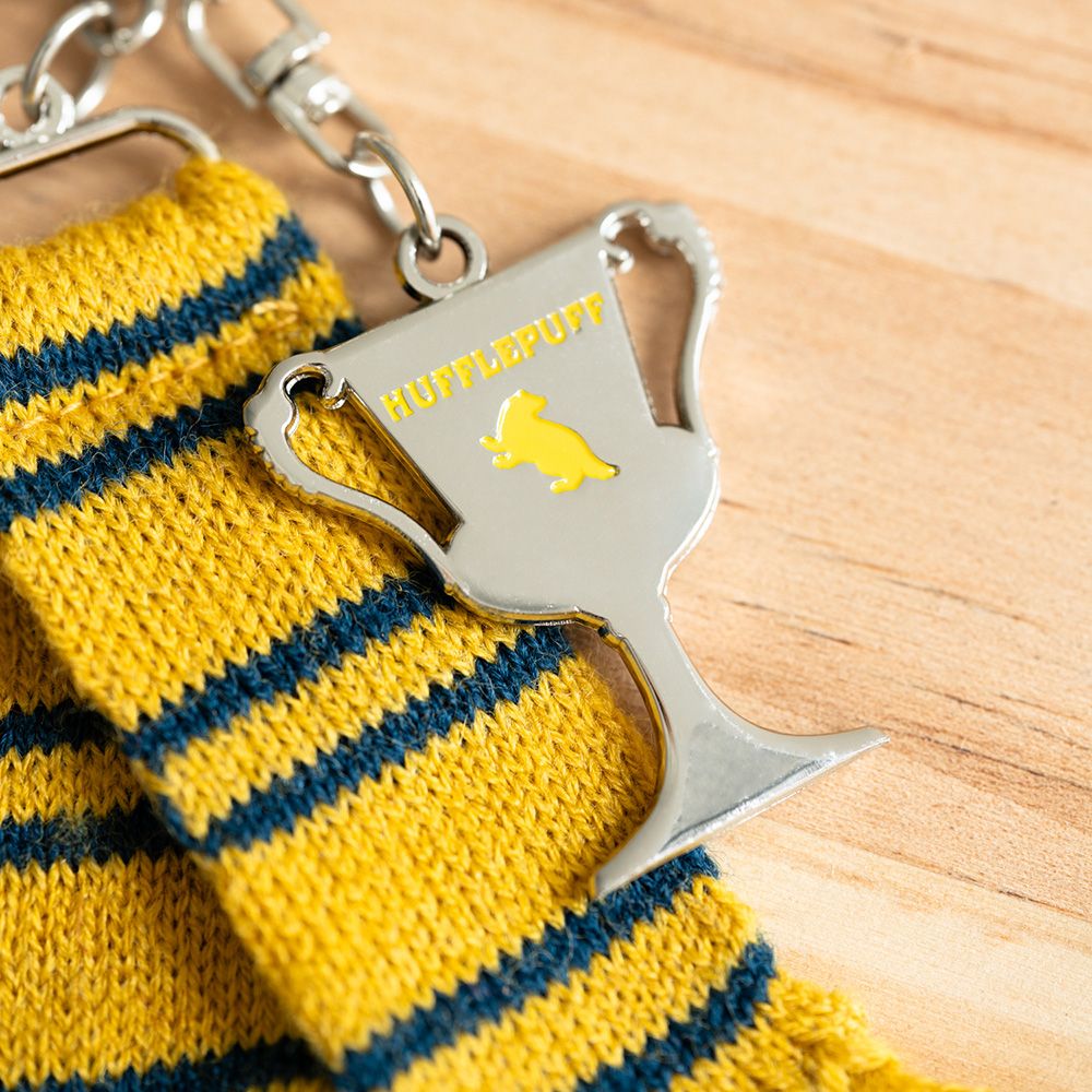 Μπρελόκ 12εκ με Κασκόλ HARRY POTTER Hufflepuff