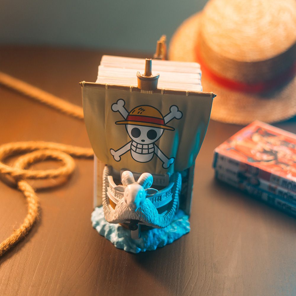 Set of 2 Resin Bookends 20cm NETFLIX ONE PIECE