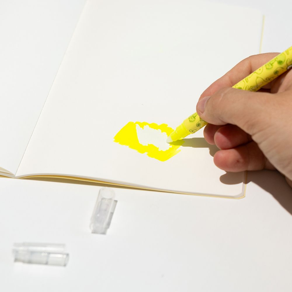 Erasable Markers in 12 Colors Set of 12 pieces SNOOPY